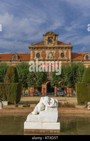 Externe Ansicht der Fassade des Parlaments von Katalonien (Parlament de Catalunya) im Parc de la Ciutadella, Barcelona, Katalonien, Spanien, Europa Stockfoto