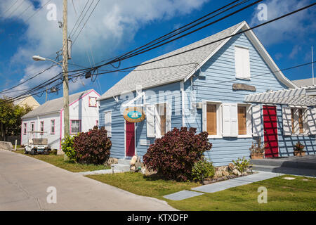 Ein Dienst der Neues Leben Bibel, Kirche, Mann-O Krieg Cay, Abaco Islands, Bahamas, Karibik, Mittelamerika Stockfoto