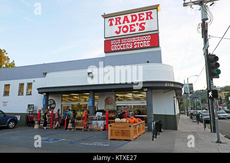 Der Trader Joe Lebensmittelgeschäft in Silver Lake, Nachbarschaft Nachbarschaft von Los Angeles, Kalifornien, USA KATHY DEWITT Stockfoto