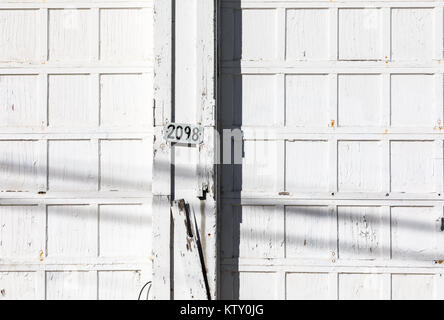 Alte Scheune Türen auf eine Scheune in Eastern Long Island, NY Stockfoto