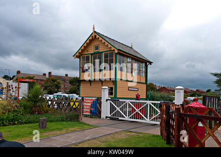 Die signalbox in Sheringham auf dem Bahnhof North Norfolk, Norfolk, Großbritannien Stockfoto