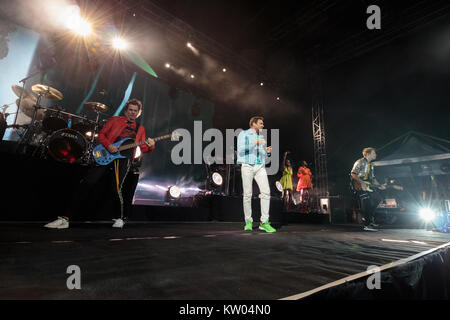 ZAGREB, KROATIEN - 29. AUGUST 2017: Duran Duran Papier Götter auf Tour 2017 Salata Zagreb. Die band Duran Duran auf der Bühne Stockfoto