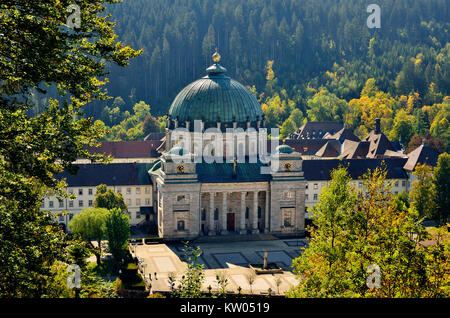 St. Blasien, Kreuzgang des ehemaligen Benediktinerklosters mit Dom St. Blasius, Sankt Blasien, ehemaliges Benediktinerkloster mit Dom St. Blasius Stockfoto