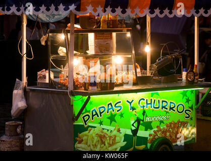 Lebensmittel Verkäufer auf dem Zocalo (Hauptplatz) in Merida, Mexiko Stockfoto