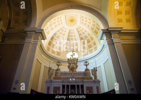 Neoklassische Concattedrale di San Salvatore (Co - Kathedrale der Heiligen Retter) in Montalcino, Toskana, Italien. 2. August 2016 © wojciech Strozyk/Alamy Sto Stockfoto