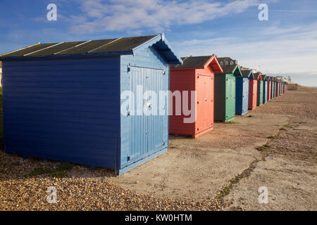 Strandhütten in Hasting, East Sussex, England Stockfoto