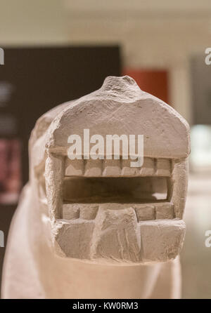 Madrid, Spanien - 10. November 2017: Löwin von Baena, die Iberische Kultur 5. Jahrhundert v. Chr.. Nationales Archäologisches Museum, Madrid Stockfoto