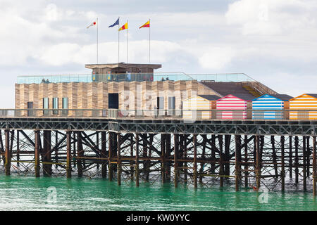 Der Pier von Hastings, Hastings, Großbritannien Stockfoto