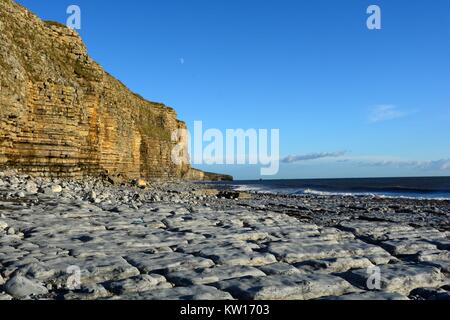 Llantwit Major Strand oder Colhuw Strand Waliser Heritage Coast Tal von Glamorgan Wales Cymru GROSSBRITANNIEN GB Stockfoto