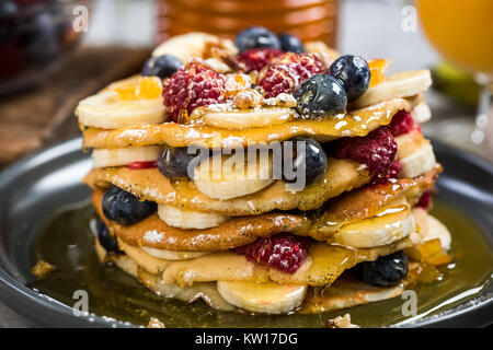Feiern Pancake Day oder Faschingsdienstag Stockfoto