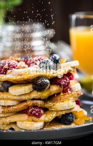 Feiern Pancake Day oder Faschingsdienstag Stockfoto