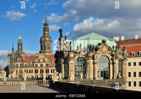 Dresden, Glockenspielpavillon Im Zwinger Vor Dem Residenzschloss Stockfoto