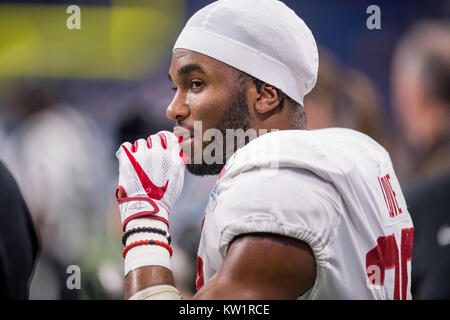 San Antonio, TX, USA. 28 Dez, 2017. Stanford Kardinal zurück laufen Bryce Liebe (20) vor der Alamo Schüssel NCAA Football Spiel zwischen der Steuereinheit TCU Horned Frogs und dem Stanford Kardinal im Alamodome in San Antonio, TX. Credit: Cal Sport Media/Alamy leben Nachrichten Stockfoto