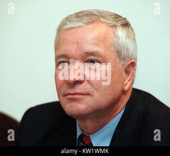 *** Datei Foto vom 26. Mai 1998 *** Das Bundesgericht der Schweiz die Beschwerde von fünf ehemaligen tschechischen Manager im Fall der MUS Kohle eingereicht - Mining Company zurückgewiesen, laut der Pressemitteilung, dass das Gericht heute, am Freitag, 29. Dezember 2017. Der oberste Gerichtshof akzeptiert auch die Attraktivität der Tschechischen Republik, die Teilnehmer im gerichtlichen Verfahren zu sein, aber der Bundesgerichtshof in Bellinzona ihre Anfrage aus verfahrensrechtlichen Gründen abgelehnt. Neben der Oberste Gerichtshof empfohlen, einem untergeordneten Gericht die Urteile gegen drei der Sträflinge zu prüfen. Nach t Stockfoto