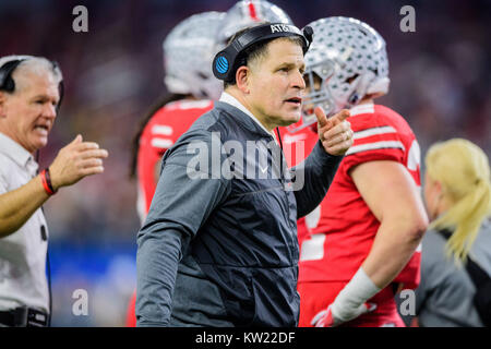 Arlington, Texas, USA. 29 Dez, 2017. Ohio Zustand defensive Coordinator Greg Schiano während der Goodyear Baumwollschüssel Classic NCAA College Football Bowl Spiel zwischen der Ohio State und USC am Freitag, 29 Dezember, 2017 bei AT&T Stadium in Arlington, TX. Credit: Cal Sport Media/Alamy leben Nachrichten Stockfoto