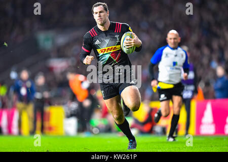 London, Großbritannien. 30 Dez, 2017. Tim Visser der Harlekine während Big Game 10 - Aviva Premiership Übereinstimmung zwischen Harlekine vs Northampton Saints Twickenham Stadion am Samstag, den 30. Dezember 2017. LONDON ENGLAND. Credit: Taka G Wu Credit: Taka Wu/Alamy leben Nachrichten Stockfoto