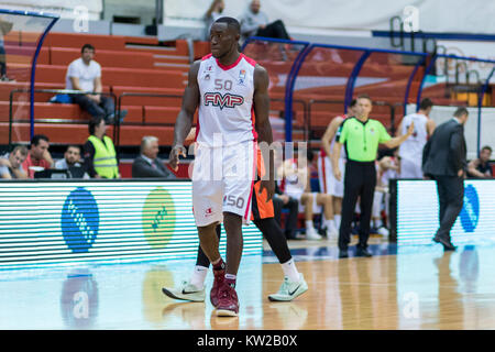 ZAGREB, KROATIEN - 29. SEPTEMBER 2017: ABA Liga KK Cedevita Zagreb vs KK FMP Beograd. Michael Ojo (50) Stockfoto