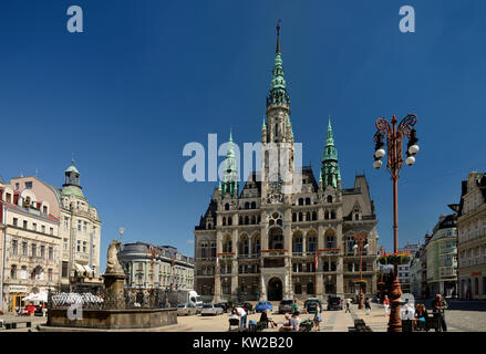 Liberec, Rathaus auf dem Platz Dr. Edvarda Bene??e, Rathaus mit dem Platz Dr. Edvarda Beneše Stockfoto