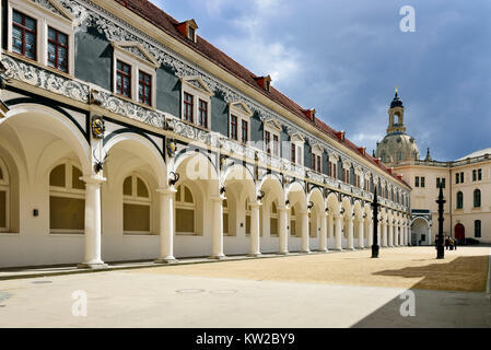 Dresden, langer Weg in die stabile Gericht der Residenz Schloss, Langer Gang im Stallhof des Residenzschlosses Stockfoto