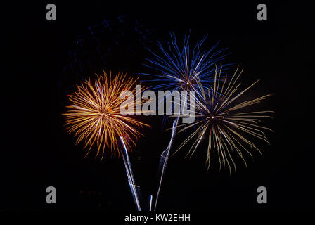 Feuerwerk in Colico, am Comer See, Italien Stockfoto