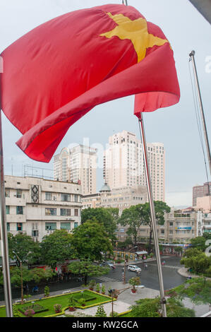 Moderne Saigon gesehen von der berühmten Rex Hotel. Ho Chi Minh City ist die grösste Stadt in Vietnam mit einer Bevölkerung von 8 Millionen. Stockfoto