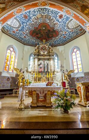 Innenansicht der Kirche St. Maria Magdalena in Czersk, Woiwodschaft Pommern, Polen. Stockfoto