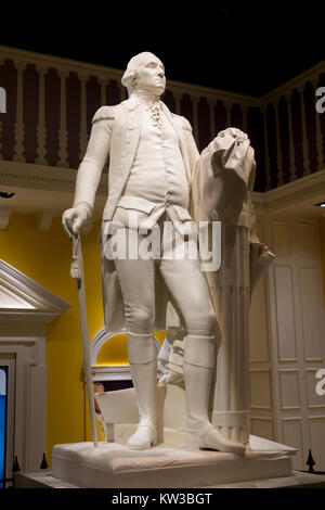 Statue von George Washington in der Yorktown Museum der Amerikanischen Revolution Allgemein und ersten Präsidenten der Vereinigten Staaten Stockfoto