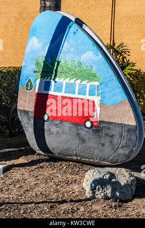 Riesige konkrete Clam am Pismo Beach, CA. Es gibt drei riesige konkrete Muschel Statuen in der Stadt, für seine Muscheln bekannt. Stockfoto