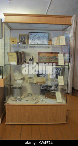 Ein Foto, das am 30. Juli 2016 im Boblovo Museum aufgenommen wurde und die Ausstellungen und die Atmosphäre dieser kulturellen Einrichtung in Russland feststellt. Stockfoto