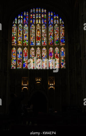 Das 16. Jahrhundert osten Glasfenster in der Kapelle des King's College, Universität Cambridge, England. Stockfoto