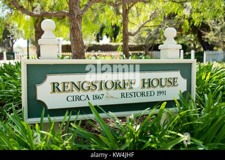 Beschilderungen für die rengstorff House, einem restaurierten viktorianischen Haus und eines der ersten Häuser im Silicon Valley Stadt Mountain View, Kalifornien, 24. August 2016 errichtet. Stockfoto