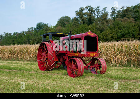 1923 AVERY MODELL 45-65 vollständig wiederhergestellt Stockfoto