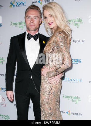 SYDNEY, AUSTRALIEN - 10. Oktober: Ronan Keating, Sturm Uechtritz kommt an der Smaragde und Ivy Kugel an Sydney Town Hall am 10. Oktober 2014 in Sydney, Australien: Ronan Keating, Sturm Uechtritz Stockfoto