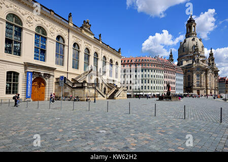 Dresden, Neuer Markt, Verkehr Museum und die Kirche der Muttergottes, Neumarkt, Verkehrsmuseum und Frauenkirche Stockfoto