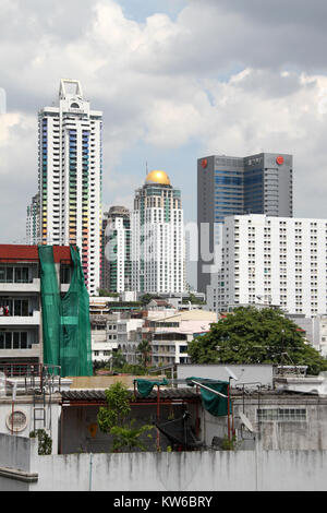 Neue skyscrepers in der Innenstadt von Bangkok, Thailand Stockfoto