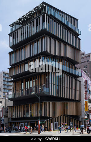 Tokio, Japan, 19. Juni 2017; Asakusa Kultur Tourist Information Center in Tokio Stockfoto