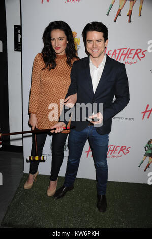 NEW YORK, NY - 31. März: America Olivo Christian Campbell nimmt an den Broadway Opening Night von "heathers Die Musikalische' in der Neuen Welt Stadien am 31. März 2014 in New York City People: America Olivo Christian Campbell Stockfoto