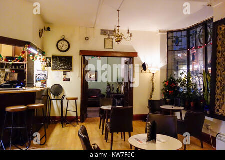 Die Bar im jetzt geschlossenen Hotel Strand Continental, The India Club, The Strand, London, WC2, England, Großbritannien Stockfoto