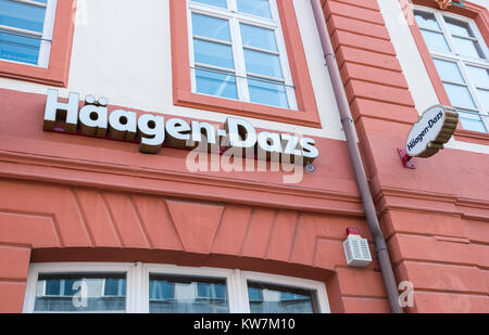 Logo der Eisdiele Haagen-Dazs. Haagen-Dazs ist eine Eismarke, die 1961 gegründet wurde und weltweit Franchise-Unternehmen hat. Stockfoto