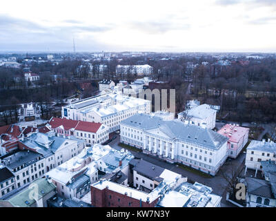 Luftaufnahme des historischen Hauptgebäude der Universität Tartu. Tartu, Estland. Stockfoto