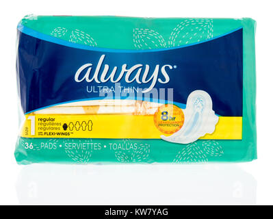 Winneconne, WI - 14. Dezember 2017: ein Paket von Always ultra thin Pads auf einer isolierten Hintergrund. Stockfoto