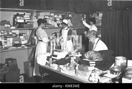 Die Marquise von Ripon im empfangenden commissary im King George Military Hospital, London, England, 1915. Mit freundlicher Genehmigung der nationalen Bibliothek für Medizin. Stockfoto