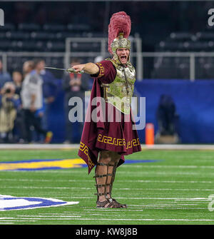 Arlington, TX, USA. 29 Dez, 2017. Der USC Trojan während der Goodyear Baumwollschüssel Klassiker zwischen den USC Trojans und die Ohio State Buckeyes bei AT&T Stadium in Arlington, TX. John Glaser/CSM/Alamy leben Nachrichten Stockfoto