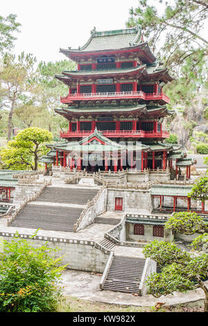 Chinesische Wahrzeichen Miniatur tengwang Pavilion Stockfoto