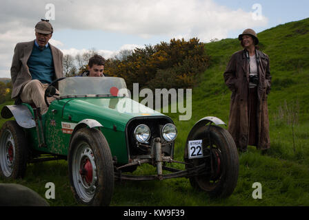 Canon Studien Auto auf einer historischen sportliche Auto Trial bei Long Compton England konkurrieren Stockfoto