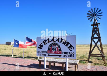 Mittelpunkt zwischen Chicago und Los Angeles in der historischen Route 66. Stockfoto