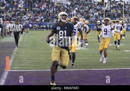 Orlando, Florida, USA. 1. Januar, 2018. Notre Dame MEILEN BOYKIN (81) Ergebnis der gewinnenden Touchdown der Florida Citrus Bowl im Camping Welt Stadion. Credit: Jerome Hicks/ZUMA Draht/Alamy leben Nachrichten Stockfoto