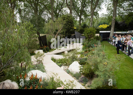 Der Telegraph Garten, von Andy Sturgeon konzipiert, Royal Chelsea Flower Show, London, UK - Mai 2016 Stockfoto