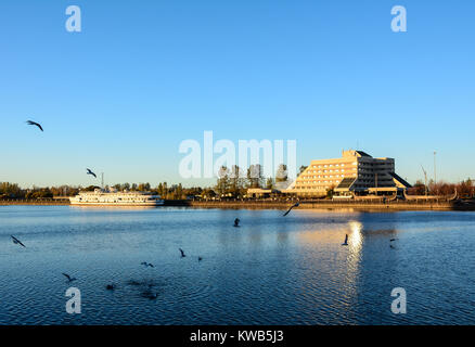 Wyborg, Russland - Nov 5, 2016. Seenlandschaft von Wyborg, Russland. Vyborg ist 174 km nordwestlich von St. Petersburg und nur 30 km von der finnischen Grenze. Stockfoto