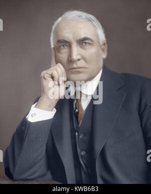 Präsident Warren Harding, Ca. 1921-23. Er war Präsident von weniger als zweieinhalb Jahren, als er während einer Tour von Alaska starb und die westlichen Staaten am 2. August 1923. Studio Portrait mit digitaler Farbe (BSIC 2016 9 11). 7 Kontinente Geschichte/Everett Collection Stockfoto